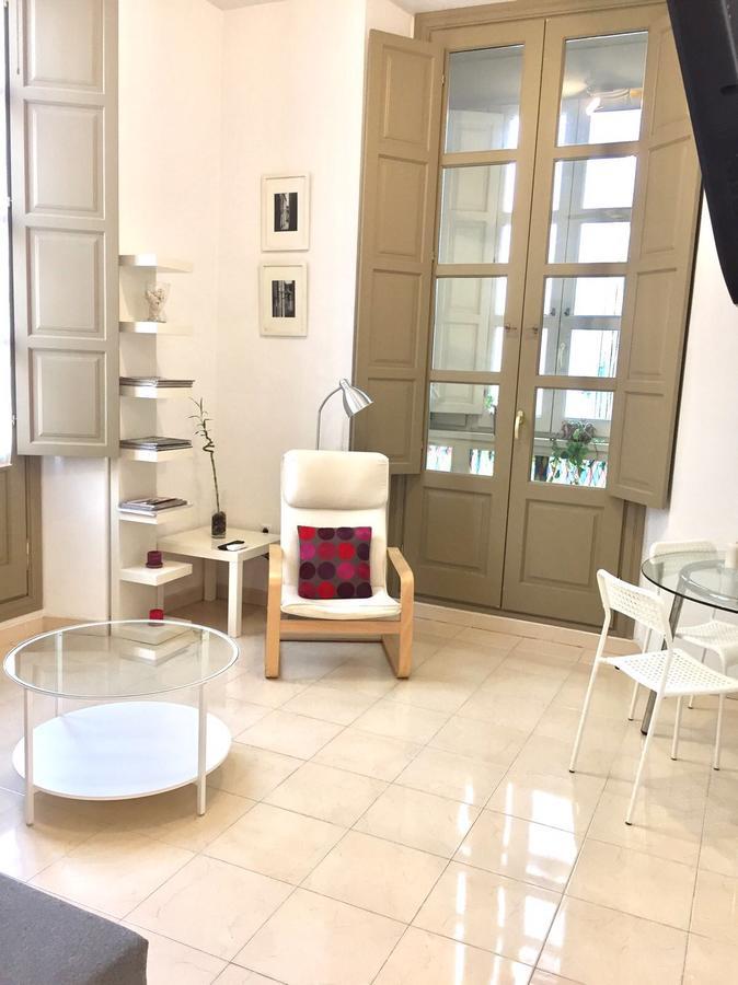 Malama Apartamentos Turisticos Málaga Eksteriør bilde