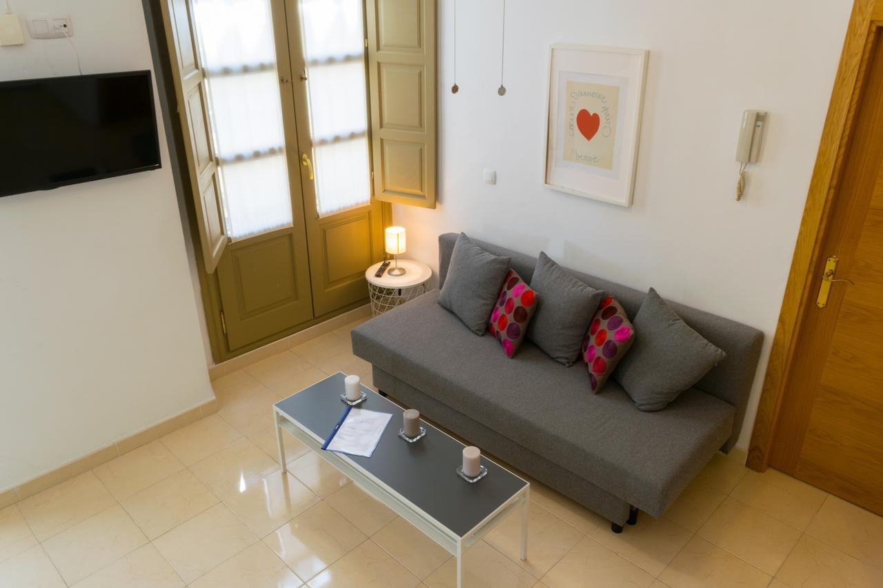 Malama Apartamentos Turisticos Málaga Eksteriør bilde