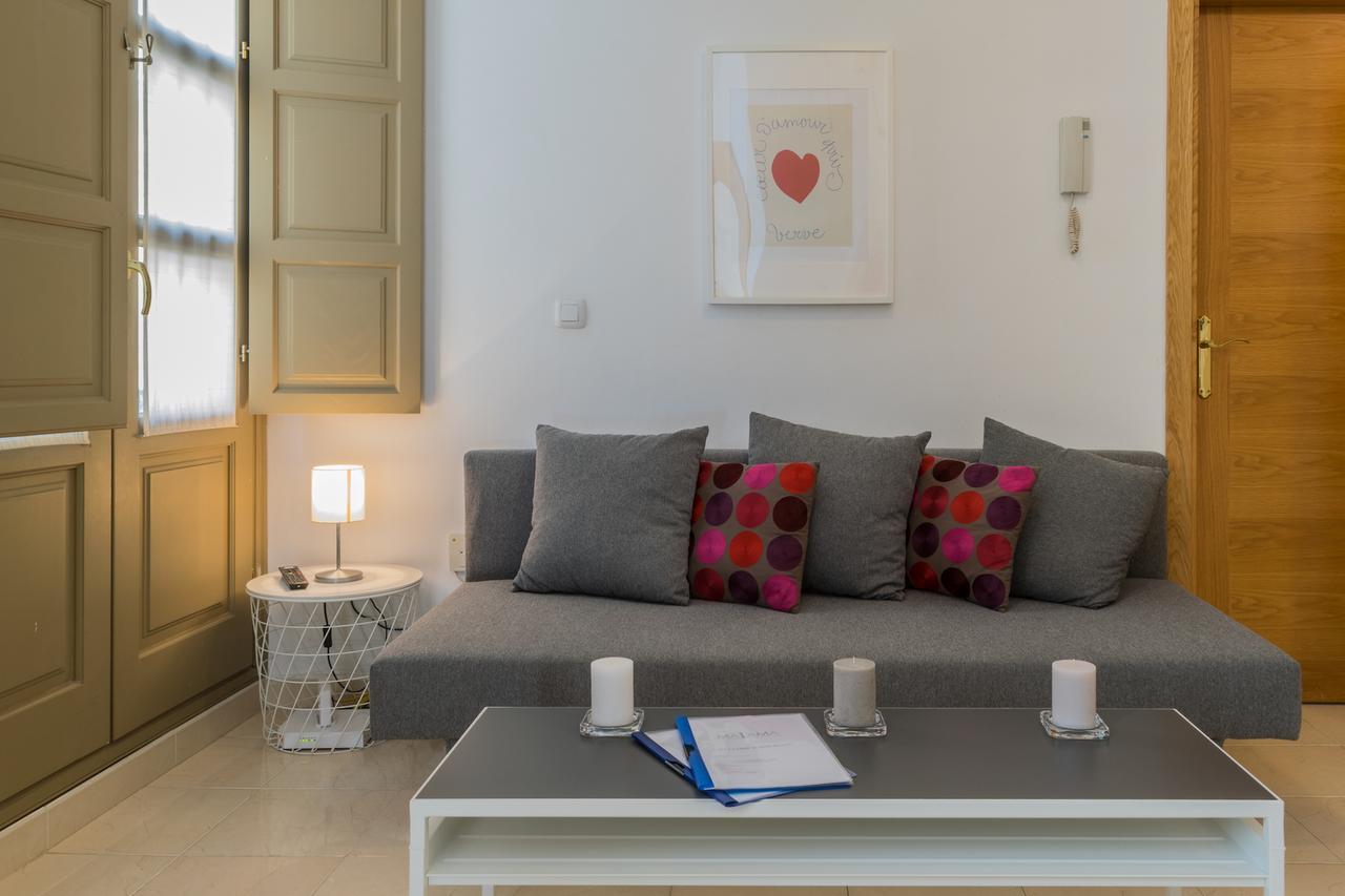 Malama Apartamentos Turisticos Málaga Eksteriør bilde