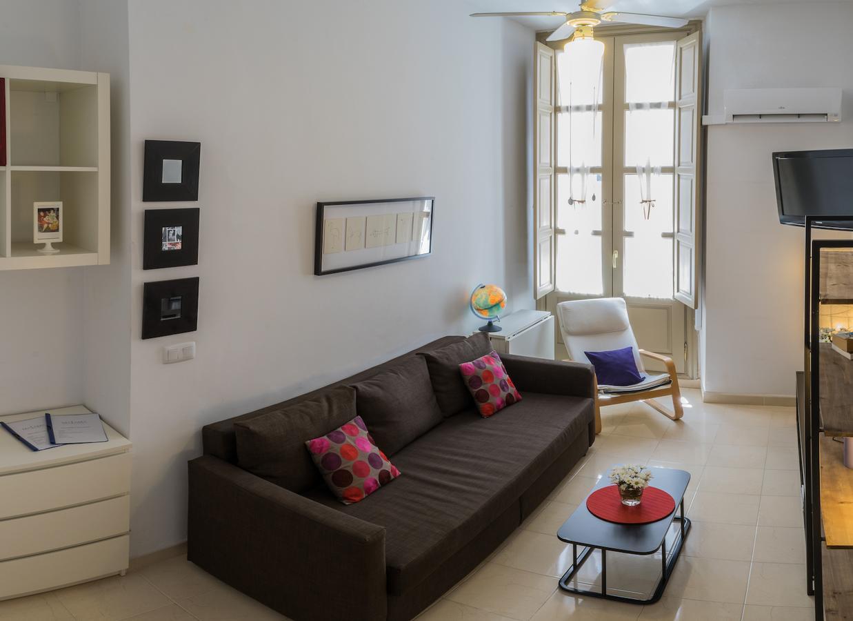 Malama Apartamentos Turisticos Málaga Eksteriør bilde